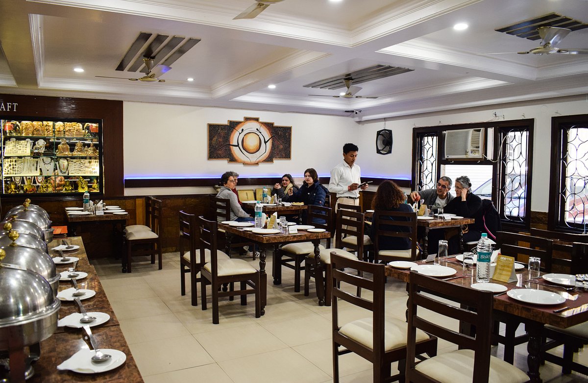 restaurant (1)